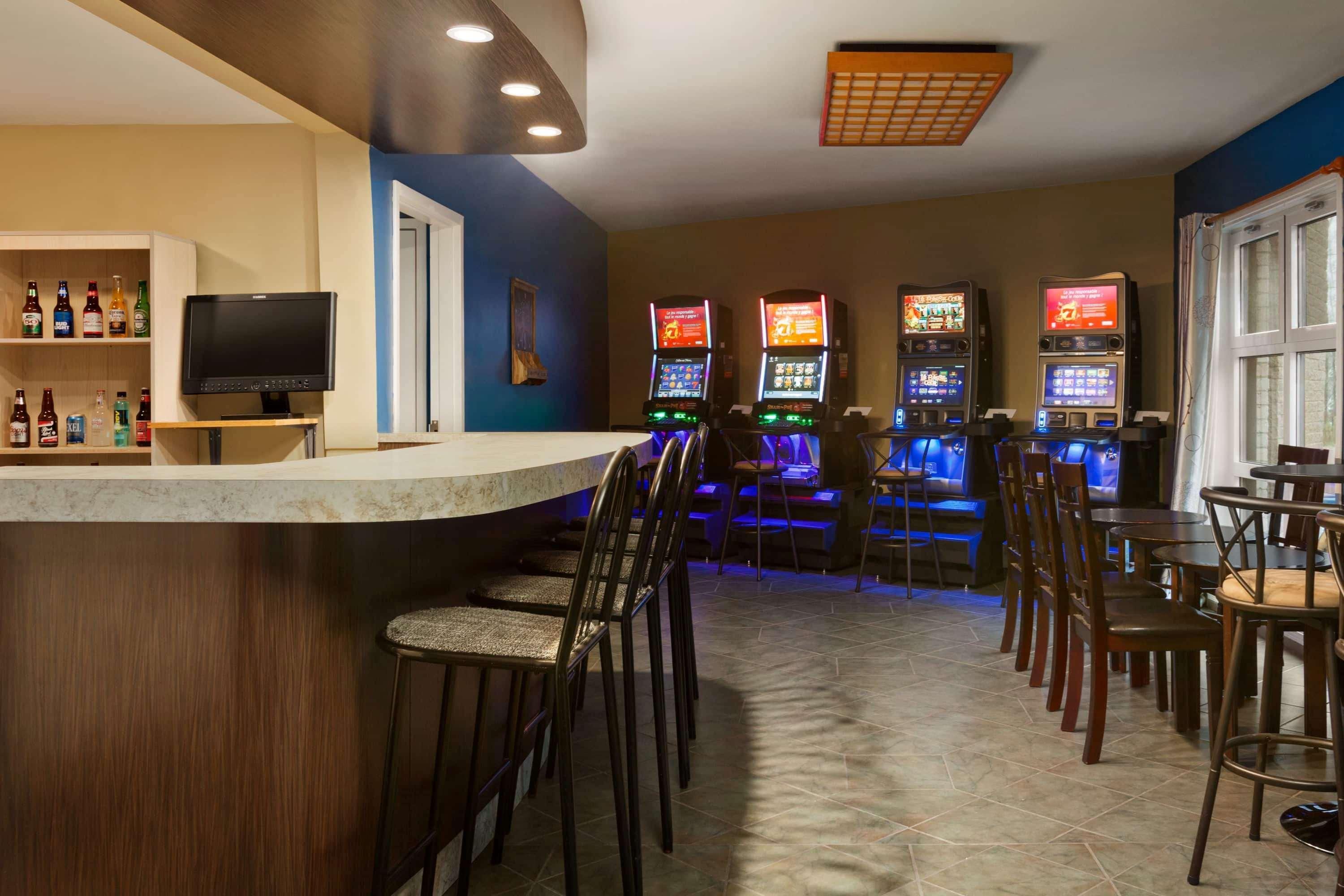 Days Inn By Wyndham Trois-Rivieres Exterior photo